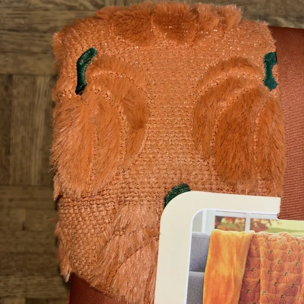 Costco Viral Halloween Pumpkin Embroidered Faux Fur Throw Blanket 60x70 NEW